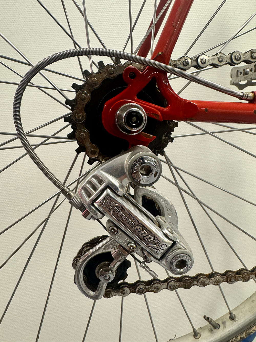 Shimano 600 derailleur.