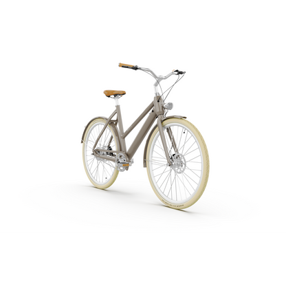 Sykkelen er utstyrt med lys foran og bak fra Spanninga koblet til elsykkelsystemet og har reflekterende dekk fra Schwalbe.